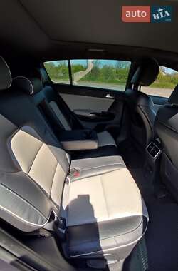 Внедорожник / Кроссовер Kia Sportage 2016 в 