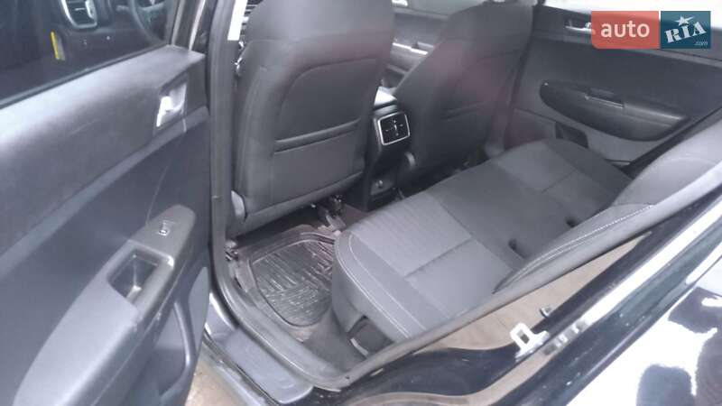 Внедорожник / Кроссовер Kia Sportage 2017 в Первомайске