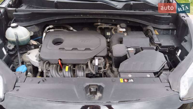 Внедорожник / Кроссовер Kia Sportage 2017 в Первомайске