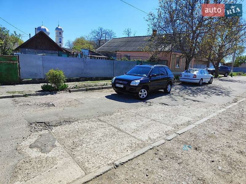 Позашляховик / Кросовер Kia Sportage 2005 в Одесі