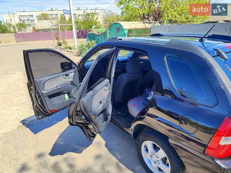 Позашляховик / Кросовер Kia Sportage 2005 в Одесі
