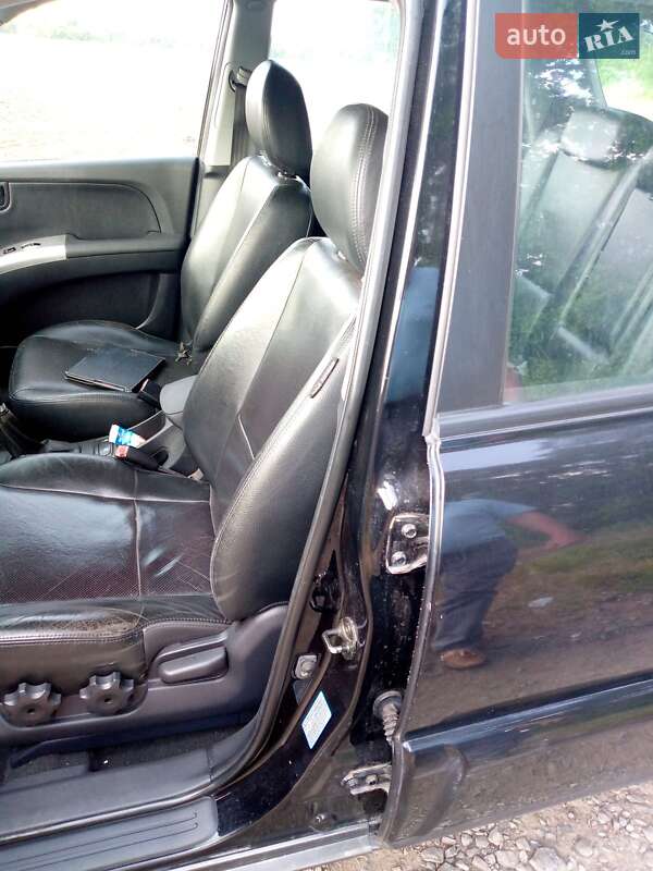 Позашляховик / Кросовер Kia Sportage 2005 в Звенигородці