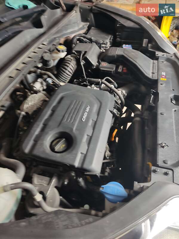 Внедорожник / Кроссовер Kia Sportage 2016 в Херсоне