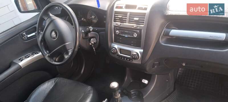 Позашляховик / Кросовер Kia Sportage 2006 в Теофіполі