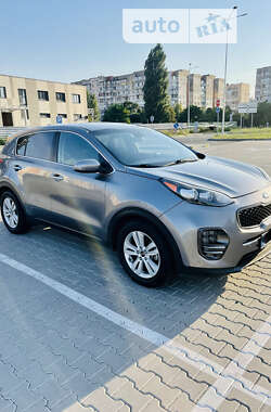 Позашляховик / Кросовер Kia Sportage 2016 в Києві