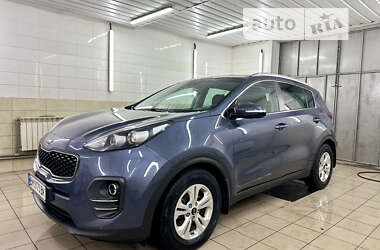 Позашляховик / Кросовер Kia Sportage 2018 в 