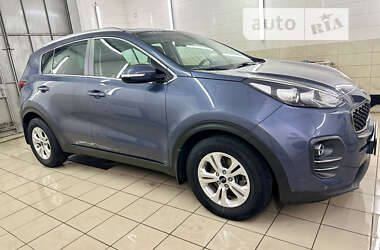 Позашляховик / Кросовер Kia Sportage 2018 в 