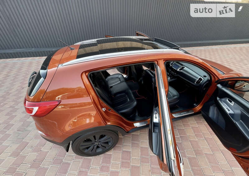 Внедорожник / Кроссовер Kia Sportage 2012 в Киеве