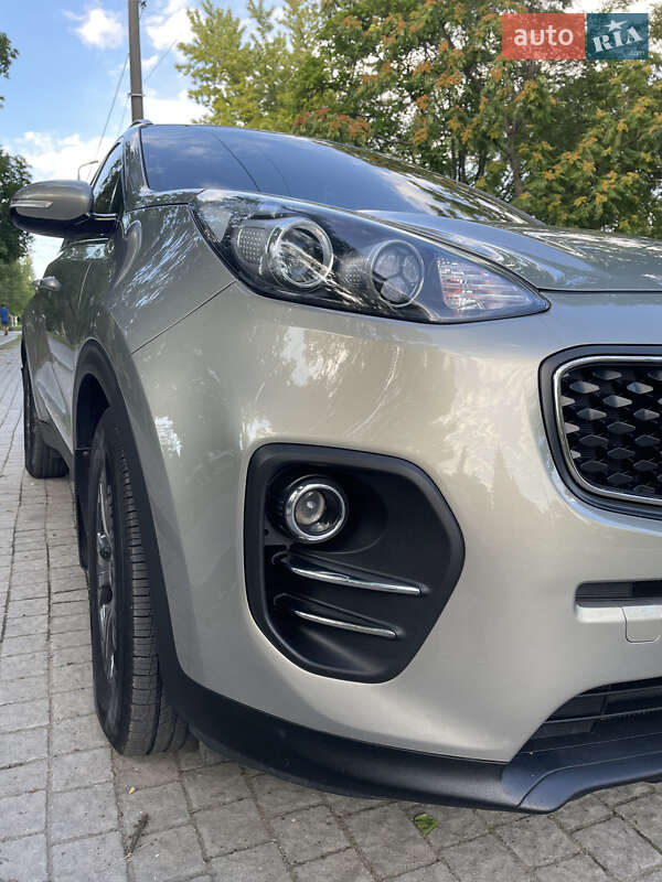Позашляховик / Кросовер Kia Sportage 2017 в Запоріжжі