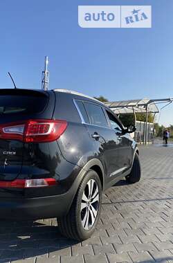 Внедорожник / Кроссовер Kia Sportage 2011 в Звягеле