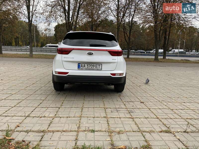 Позашляховик / Кросовер Kia Sportage 2016 в Києві