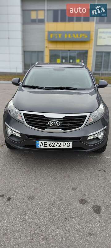 Внедорожник / Кроссовер Kia Sportage 2012 в Синельниково