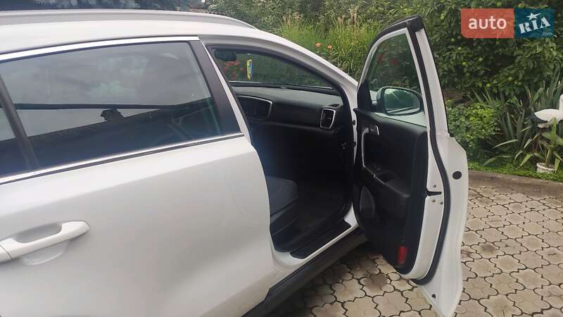 Внедорожник / Кроссовер Kia Sportage 2020 в Киеве