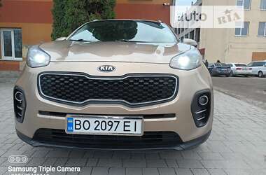 Внедорожник / Кроссовер Kia Sportage 2016 в Тернополе