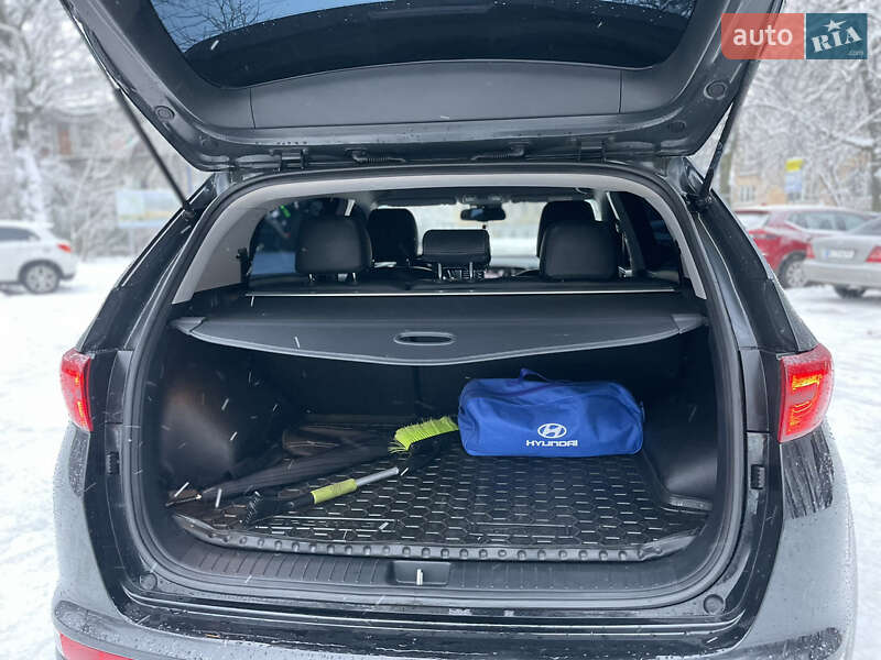 Позашляховик / Кросовер Kia Sportage 2017 в Києві