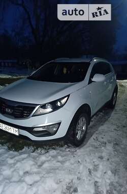 Позашляховик / Кросовер Kia Sportage 2013 в Новомосковську