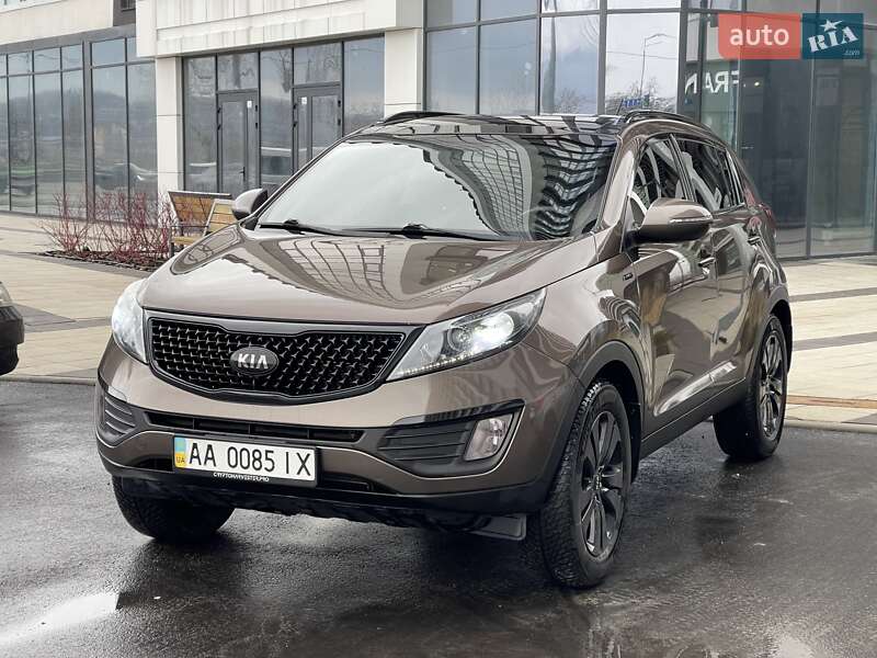 Внедорожник / Кроссовер Kia Sportage 2011 в Киеве