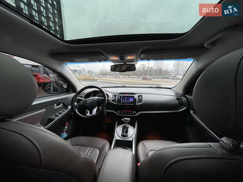 Внедорожник / Кроссовер Kia Sportage 2011 в Киеве