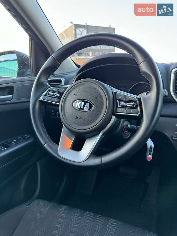 Внедорожник / Кроссовер Kia Sportage 2021 в Киеве