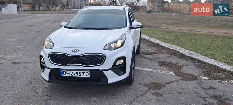 Внедорожник / Кроссовер Kia Sportage 2019 в Белгороде-Днестровском