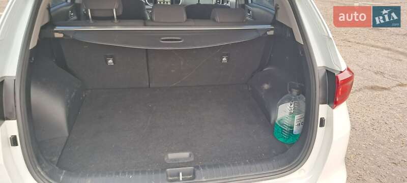 Внедорожник / Кроссовер Kia Sportage 2019 в Белгороде-Днестровском