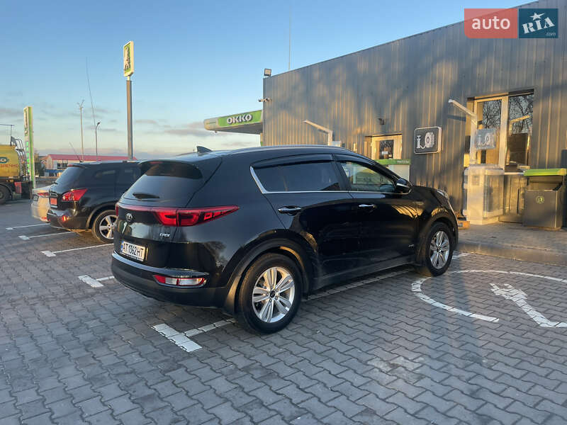 Позашляховик / Кросовер Kia Sportage 2017 в Києві