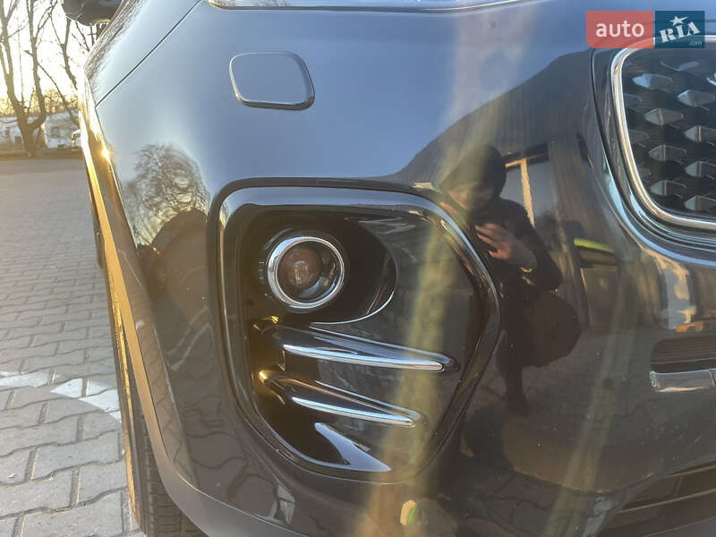 Позашляховик / Кросовер Kia Sportage 2017 в Києві