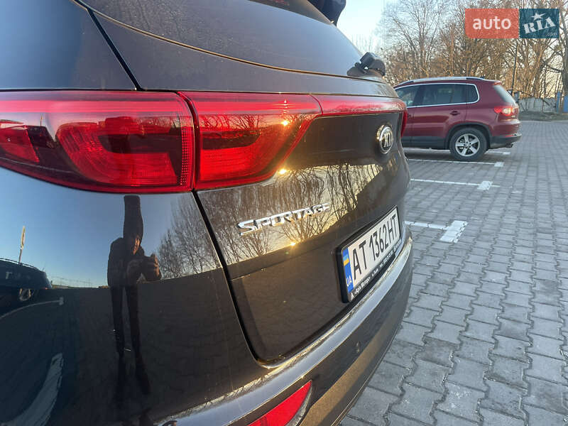 Позашляховик / Кросовер Kia Sportage 2017 в Києві