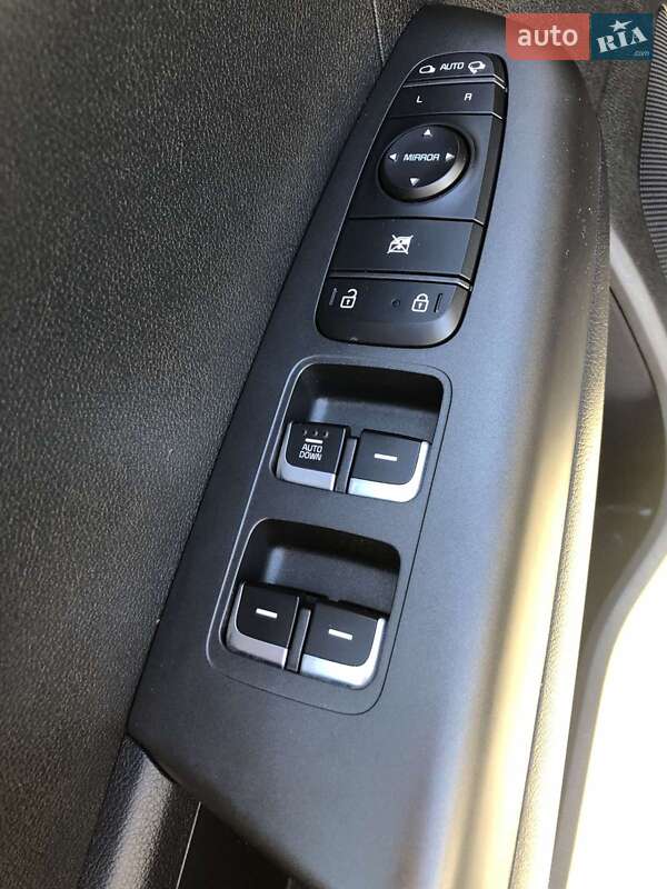 Позашляховик / Кросовер Kia Sportage 2021 в Виноградові