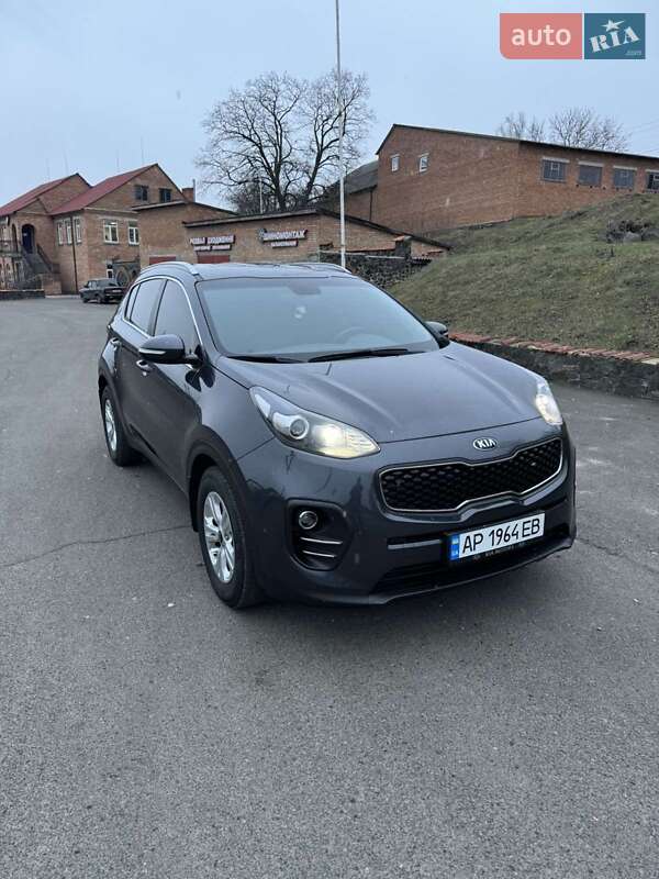 Внедорожник / Кроссовер Kia Sportage 2016 в Киеве