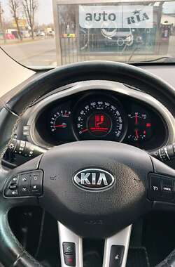 Внедорожник / Кроссовер Kia Sportage 2013 в Ивано-Франковске