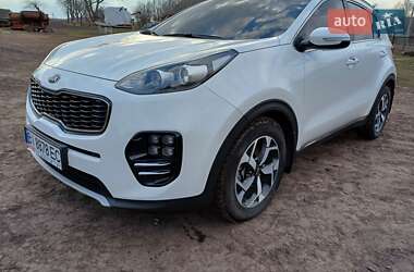 Позашляховик / Кросовер Kia Sportage 2017 в Пирятині