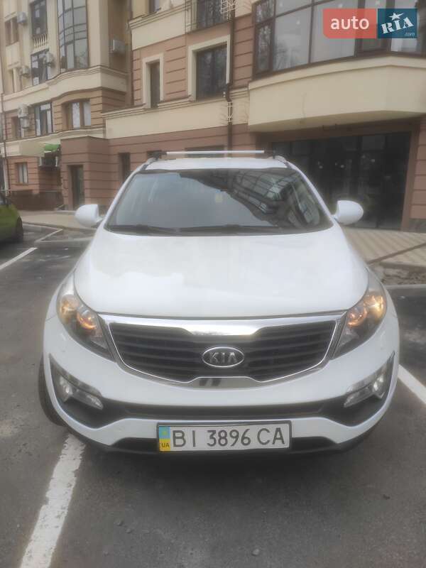 Позашляховик / Кросовер Kia Sportage 2013 в Полтаві фото 14 Позашляховик / Кросовер Kia Sportage 2013 в Полтаві