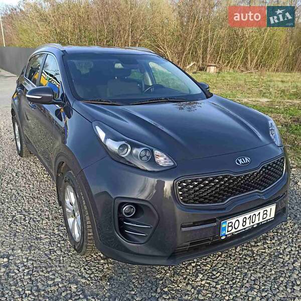 Внедорожник / Кроссовер Kia Sportage 2017 в Тернополе