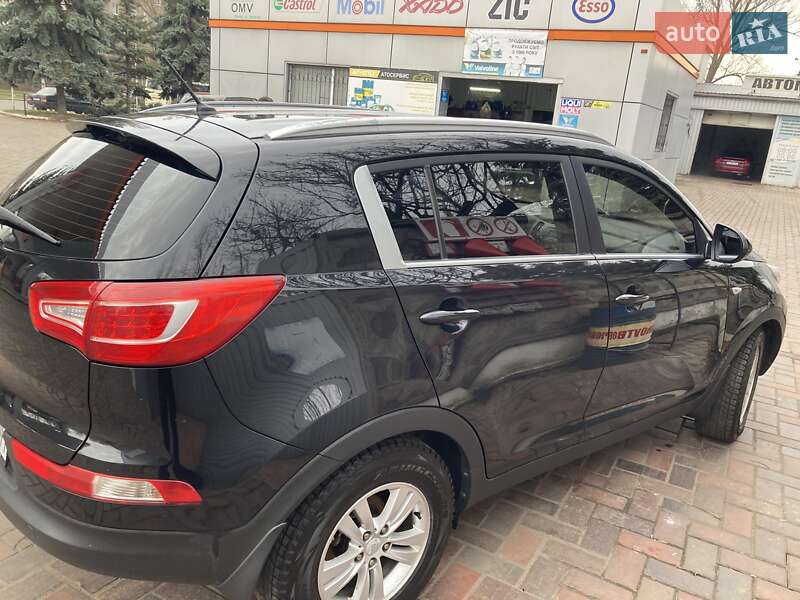 Внедорожник / Кроссовер Kia Sportage 2012 в Славянске