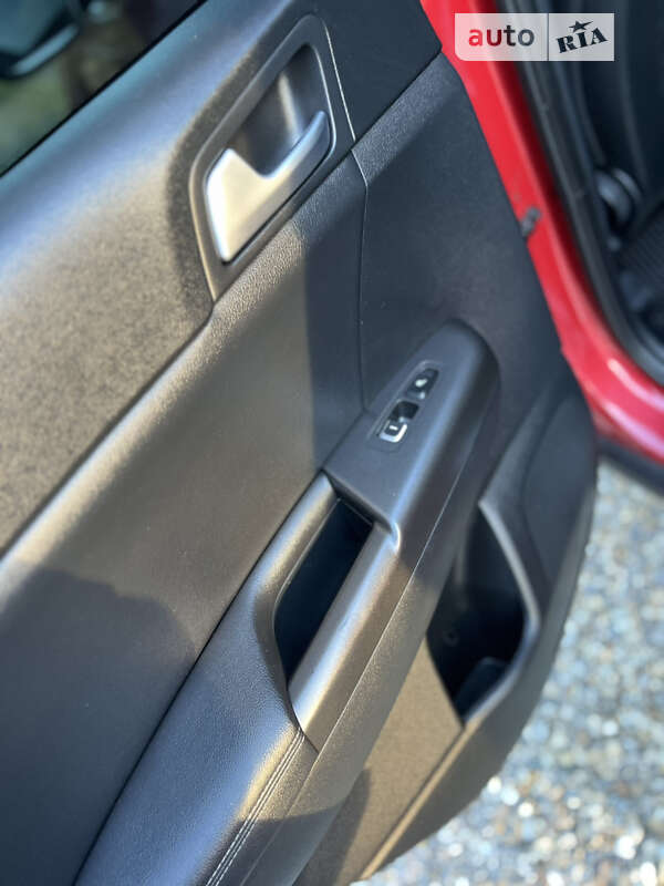 Внедорожник / Кроссовер Kia Sportage 2016 в Стрые