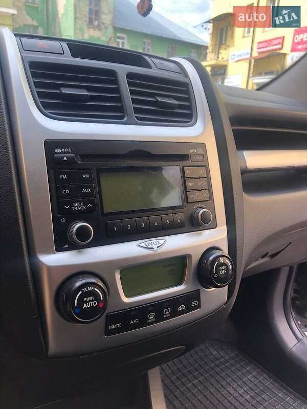 Внедорожник / Кроссовер Kia Sportage 2009 в Старом Самборе