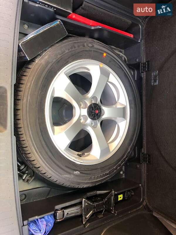 Внедорожник / Кроссовер Kia Sportage 2009 в Старом Самборе