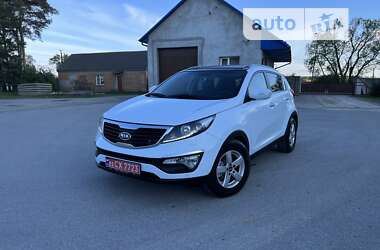 Позашляховик / Кросовер Kia Sportage 2011 в Радивиліві