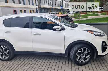 Позашляховик / Кросовер Kia Sportage 2020 в Львові