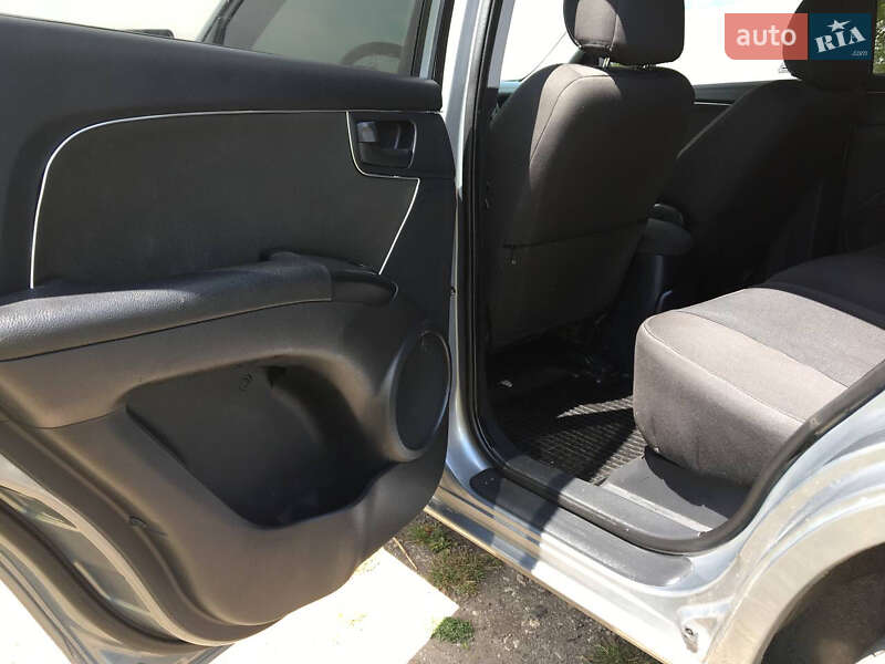 Внедорожник / Кроссовер Kia Sportage 2008 в Тернополе