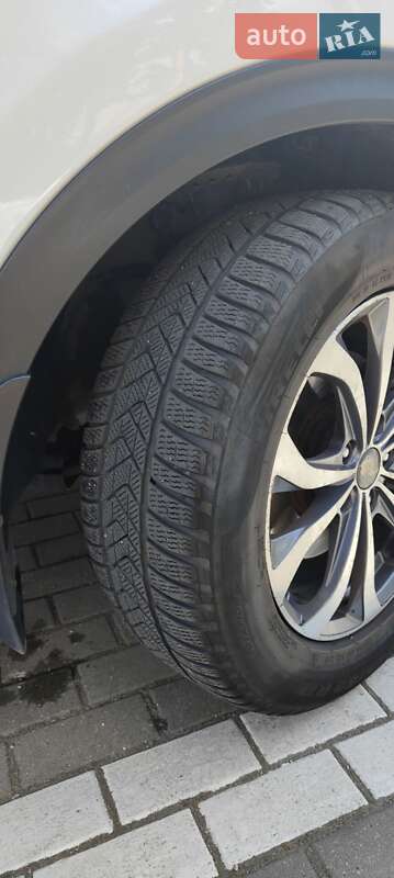 Внедорожник / Кроссовер Kia Sportage 2016 в Ивано-Франковске