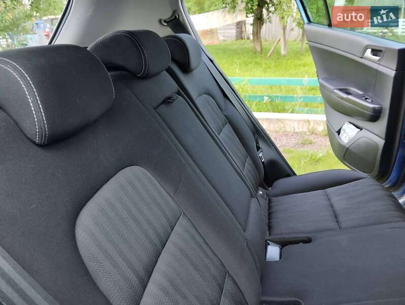 Внедорожник / Кроссовер Kia Sportage 2018 в Олевске