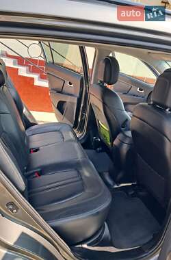 Позашляховик / Кросовер Kia Sportage 2011 в 