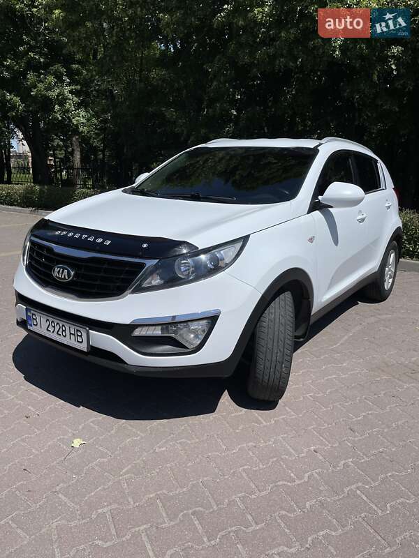 Позашляховик / Кросовер Kia Sportage 2015 в Миргороді фото 6 Позашляховик / Кросовер Kia Sportage 2015 в Миргороді