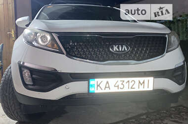 Внедорожник / Кроссовер Kia Sportage 2015 в Киеве