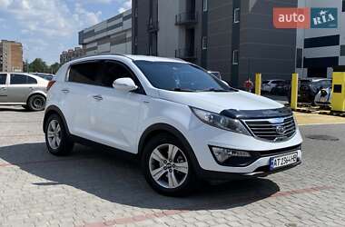 Внедорожник / Кроссовер Kia Sportage 2011 в 