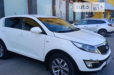 Позашляховик / Кросовер Kia Sportage 2015 в Черкасах