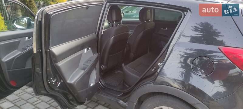Внедорожник / Кроссовер Kia Sportage 2012 в Киеве