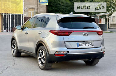 Внедорожник / Кроссовер Kia Sportage 2018 в 